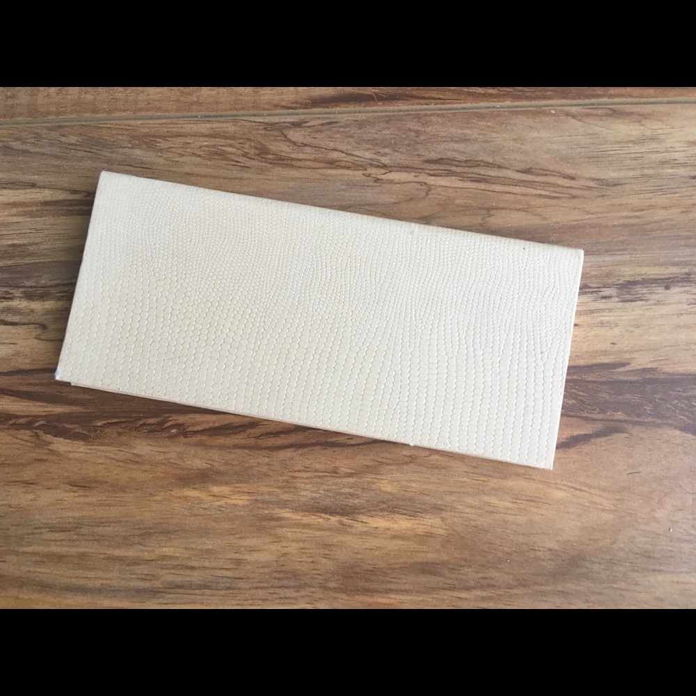 Lorac eyeshadow palette